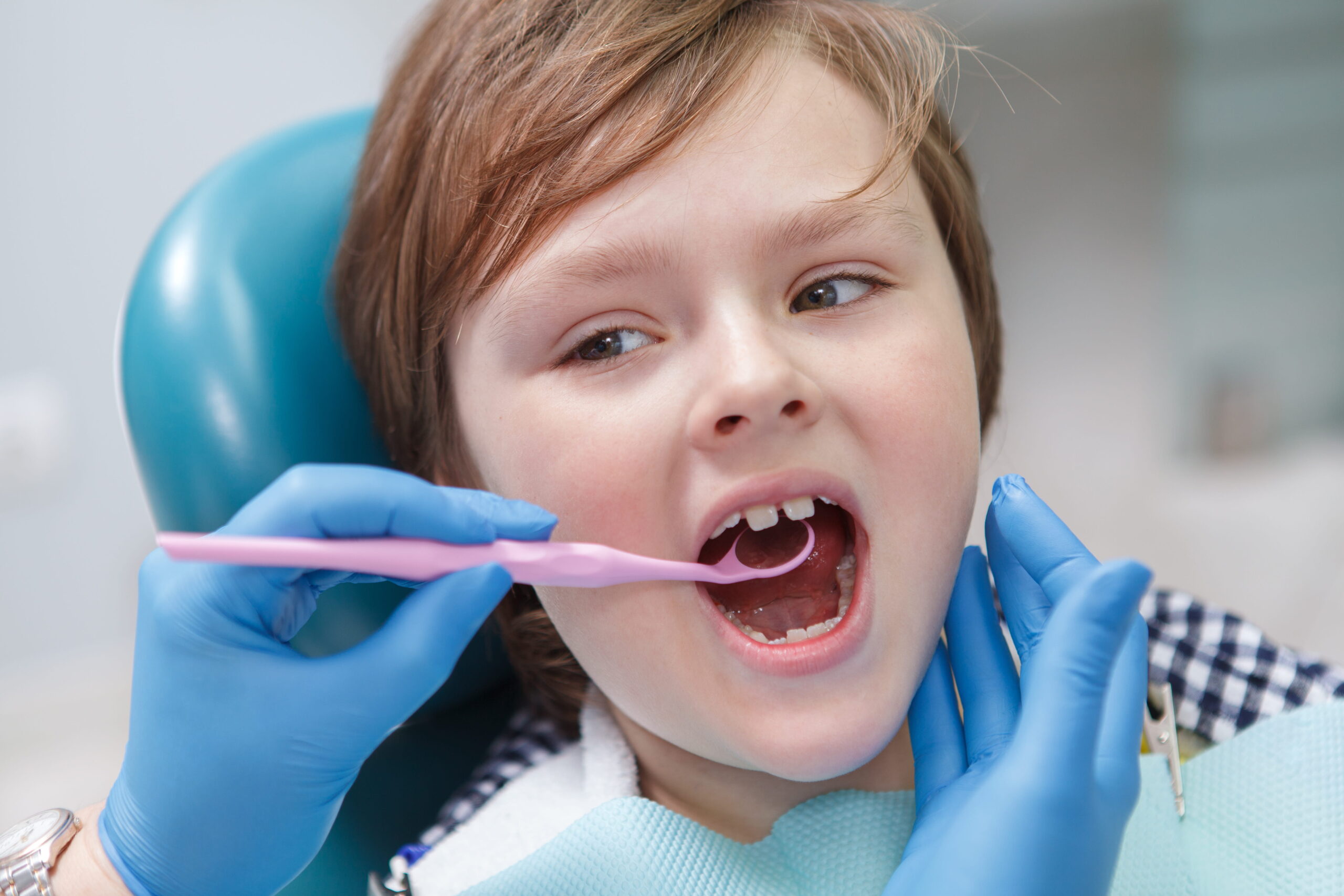 Kids tooth crown replacement in Alexandria, VA